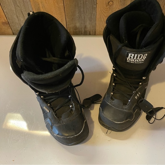 Ride Orion snowboard boots. Good condition mens size 7 - Picture 5 of 9